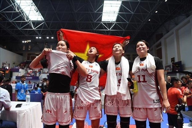 Vietnam obtiene otras siete medallas de oro en SEA Games 32 - ảnh 1