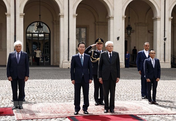 Presidente italiano preside la ceremonia de despedida a su par vietnamita - ảnh 1