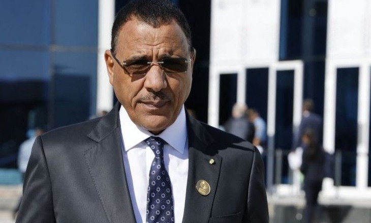 Golpe de Estado en Níger: Presidente Bazoum reaparece por primera vez en televisión - ảnh 1