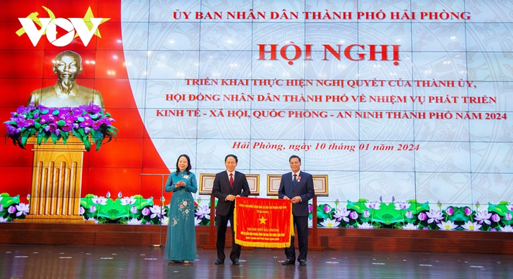 Ciudad de Hai Phong establece altas metas de desarrollo socioeconómico para 2024 - ảnh 1