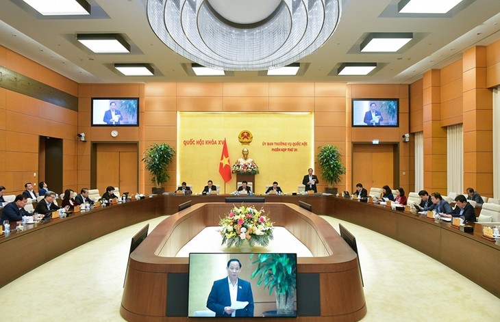 Asamblea Nacional de Vietnam inaugura 32ª Reunión de su Comité Permanente - ảnh 1