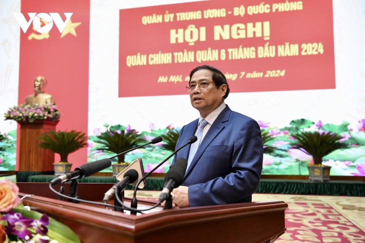 Primer ministro de Vietnam evalúa cumplimiento de tareas militares y de defensa - ảnh 1
