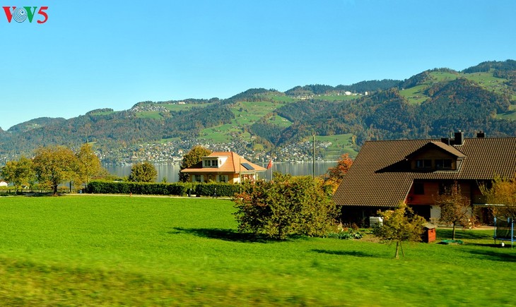 Thụy Sĩ - đất nước của trời xanh và nắng vàng - ảnh 4