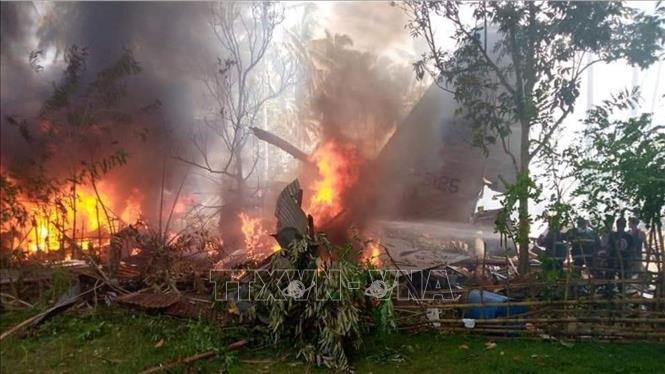 Crash d’un avion militaire aux Philippines: Nguyên Xuân Phuc présente ses condoléances - ảnh 1