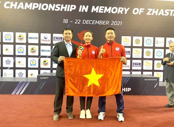 Championnats d’Asie de karaté 2021: trois médailles d’or pour le Vietnam - ảnh 1