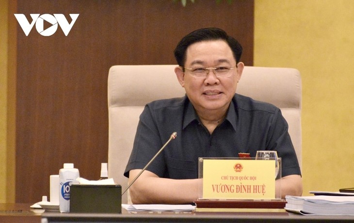 Vuong Dinh Huê veut déclencher un mouvement d’émulation contre le gaspillage - ảnh 1