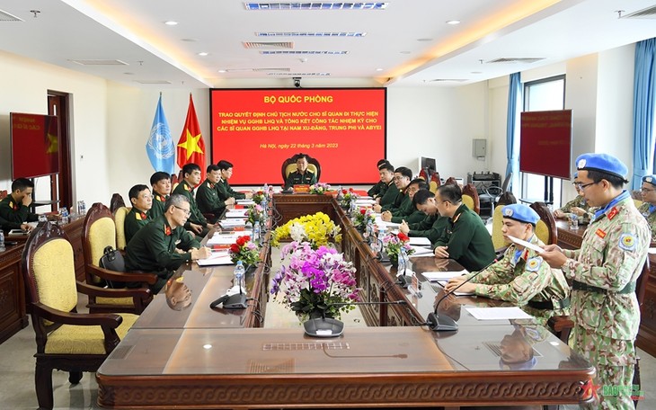 Trois missions vietnamiennes clôturent leur mandat de maintien de la paix - ảnh 1