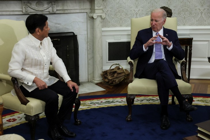 Les États-Unis et les Philippines restent les alliés les plus proches - ảnh 1