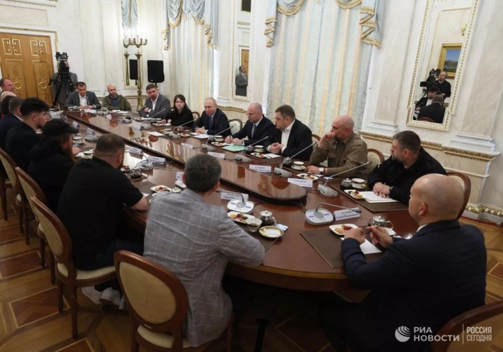 Vladimir Poutine réaffirme les objectifs de la Russie dans le conflit en Ukraine - ảnh 1