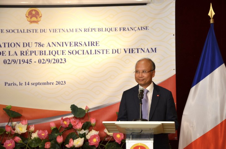L’ambassade du Vietnam en France célèbre la fête nationale   - ảnh 1