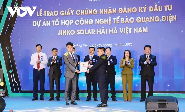 Quang Ninh, pôle d'attraction privilégié pour les IDE au Vietnam  - ảnh 1