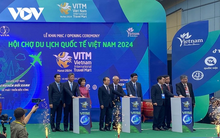 Plus de 80.000 de visiteurs attendus au Salon international du tourisme du Vietnam 2024  - ảnh 1