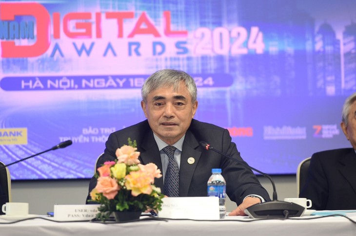 Lancement du Prix de la Transformation digitale du Vietnam 2024 - ảnh 1