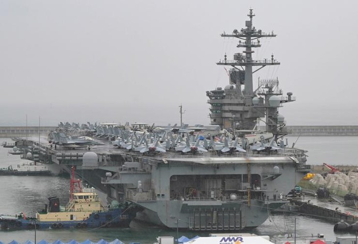 La RPDC met en garde contre l'accostage d’un porte-avions américain en République de Corée - ảnh 1