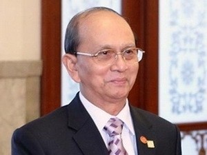 ประธานแห่งรัฐเวียดนาม Truong Tan Sang ให้การต้อนรับประธานาธิบดีพม่า - ảnh 1