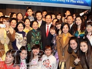 ท่าน Nguyen Tan Dung นายกรัฐมนตรีเสร็จสิ้นการเยือนสาธารณรัฐเกาหลี - ảnh 2