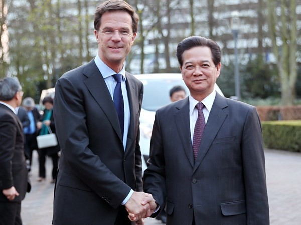 เวียดนามให้ความสำคัญต่อการขยายความสัมพันธ์มิตรภาพและความร่วมมือกับเนเธอร์แลนด์ - ảnh 1