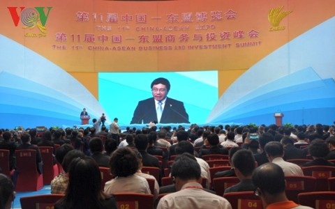  CAEXPO 11 มีส่วนร่วมต่อการพัฒนาเศรษฐกิจของอาเซียน-จีน - ảnh 1