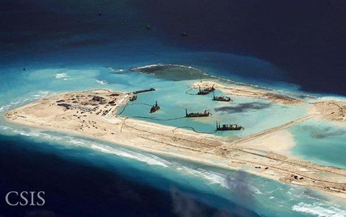 จีนต้องยุติการก่อสร้างเกาะเทียมในทะเลตะวันออกทันทีและตลอดไป - ảnh 1