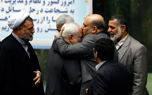 หน้าใหม่ของความสัมพันธ์ระหว่างอิหร่านกับบรรดาประเทศมหาอำนาจ - ảnh 2