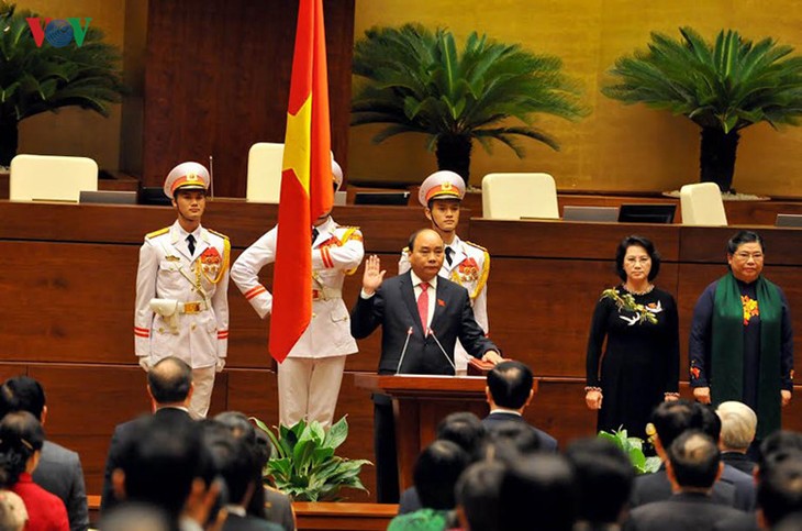 ท่านเหงียนซวนฟุ๊กได้รับเลือกเป็นนายกรัฐมนตรีเวียดนามวาระปี 2016-2021 - ảnh 1