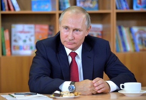 ประธานาธิบดีรัสเซียเผยว่า เศรษฐกิจของรัสเซียมีเสถียรภาพ - ảnh 1