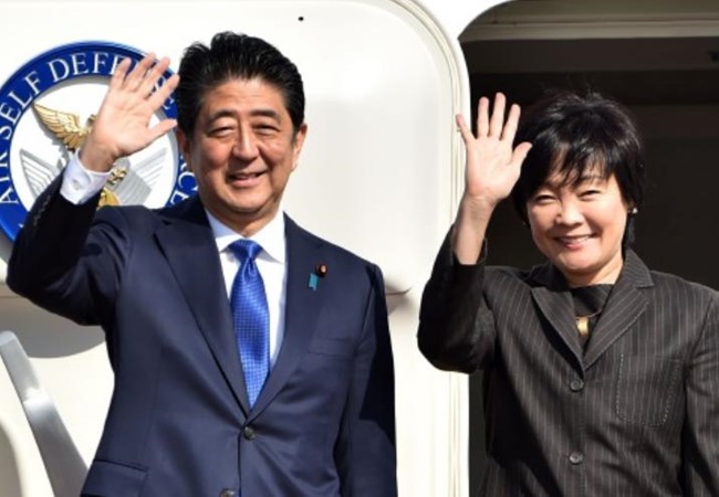 นายกรัฐมนตรีญี่ปุ่นชินโซ อาเบะและภริยาจะเดินทางมาเยือนเวียดนามอย่างเป็นทางการ - ảnh 1