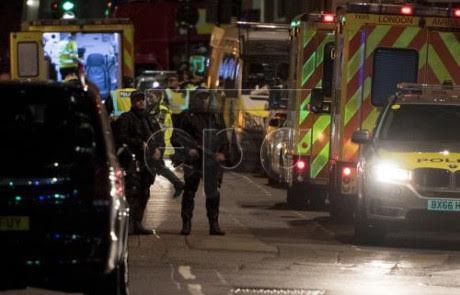 ตำรวจอังกฤษสังหารผู้ก่อการร้าย 3 คนในกรุงลอนดอน - ảnh 1
