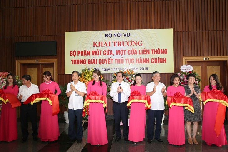 กระทรวงกิจการภายในเวียดนามเปิดให้บริการ One stop service - ảnh 1