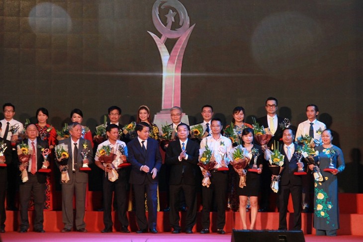 บริษัทเครือเจริญโภคภัณฑ์เวียดนามหรือซีพีวีรับรางวัลคุณภาพแห่งชาติเวียดนามสองรางวัล - ảnh 4
