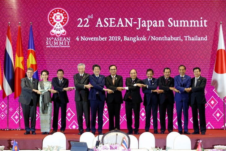 การประชุมสุดยอดอาเซียน – ญี่ปุ่นครั้งที่ 22  - ảnh 1