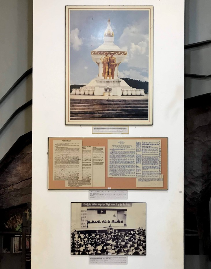 อนุสรณ์สถานประธานโฮจิมินห์ในแขวงคำม่วน ประเทศลาว ร่องรอยเกี่ยวกับความสามัคคีเวียดนาม – ลาว - ảnh 24