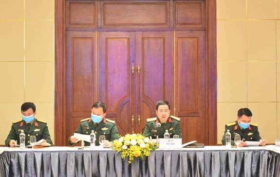 เวียดนามและประเทศต่างๆเห็นพ้องจัดการประชุม ADMM-14 และ ADMM+  อย่างปลอดภัยและมีประสิทธิภาพ - ảnh 1