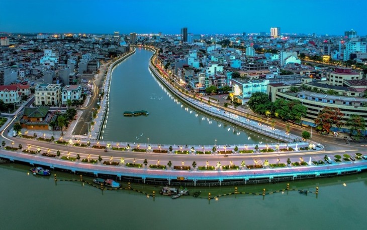 เมืองท่าไฮฟองบนเส้นทางพัฒนาเป็นศูนย์การท่องเที่ยวระดับโลก - ảnh 1