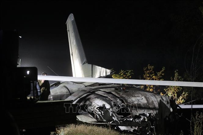 Ukraine investigates military plane crash - ảnh 1