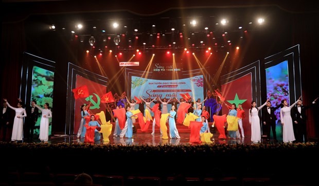 Hanoi arts programme praises Party’s leadership - ảnh 1