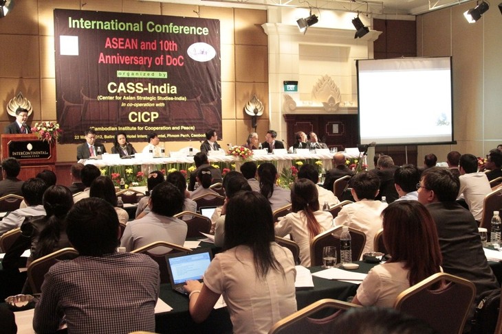 ASEAN tổ chức Hội thảo quốc tế và kỷ niệm 10 năm DOC - ảnh 1