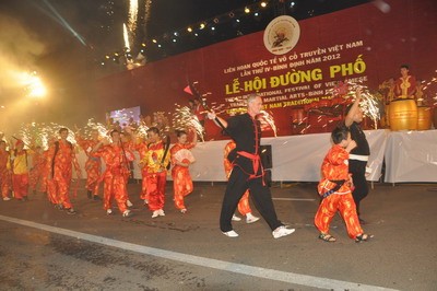 Đặc sắc Lễ hội đường phố tại Liên hoan quốc tế Võ cổ truyền Việt Nam lần thứ IV  - ảnh 4