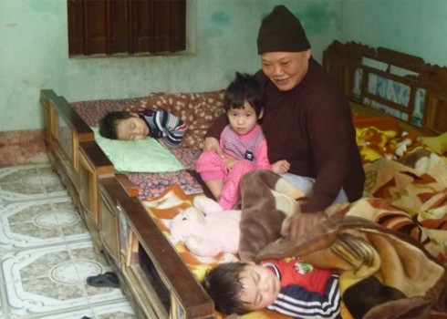 Mái ấm nơi cửa Phật của những đứa trẻ lạc mẹ - ảnh 1