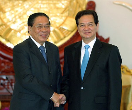 Thủ tướng Chính phủ hội kiến song phương Lào - Campuchia  - ảnh 1