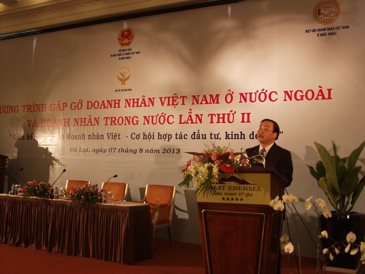 Khai mạc Chương trình gặp gỡ doanh nhân người Việt Nam ở nước ngoài và doanh nhân trong nước - ảnh 1