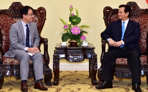 Thủ tướng tiếp Giám đốc Ngân hàng Phát triển châu Á tại Việt Nam - ảnh 1