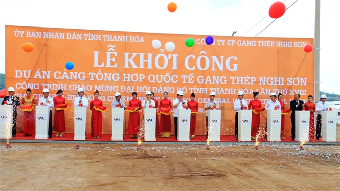 Khởi công xây dựng Cảng tổng hợp quốc tế Gang thép Nghi Sơn - ảnh 1