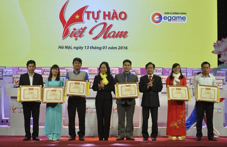 Tổng kết, trao giải cuộc thi tìm hiểu văn hóa, lịch sử dân tộc “Tự hào Việt Nam” - ảnh 1