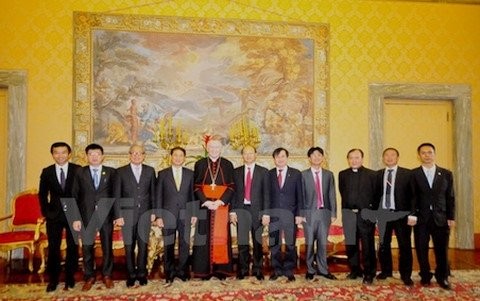 Thứ trưởng Thường trực Bộ Ngoại giao Việt Nam thăm làm việc tại Toà thánh Vatican - ảnh 1
