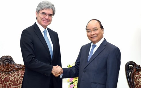 Siemens sẵn sàng hợp tác với Việt Nam trong phát triển cuộc cách mạng công nghiệp lần thứ 4 - ảnh 1