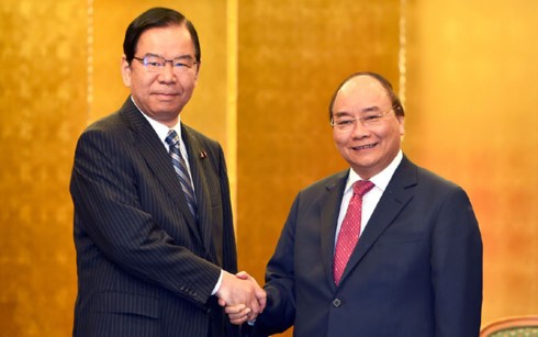 Thủ tướng Nguyễn Xuân Phúc tiếp lãnh đạo một số Đảng của Nhật Bản và tiếp một số doanh nghiệp  - ảnh 1