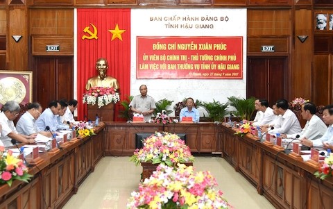  Thủ tướng Nguyễn Xuân Phúc làm việc với tỉnh Hậu Giang - ảnh 1