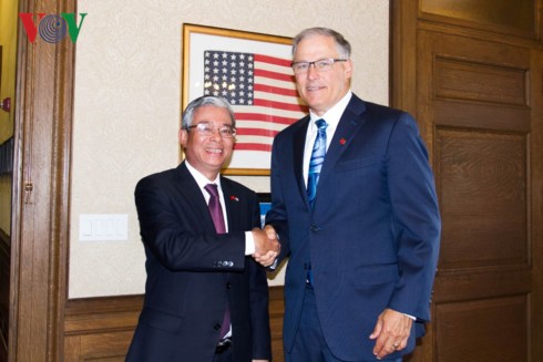 Đại sứ Việt Nam tại Hoa Kỳ Phạm Quang Vinh thăm, làm việc với doanh nghiệp tại bang Washington - ảnh 1