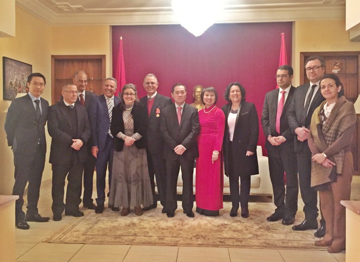  Trao tặng Huân chương Hữu nghị cho nguyên Đại sứ Morocco tại Việt Nam - ảnh 1